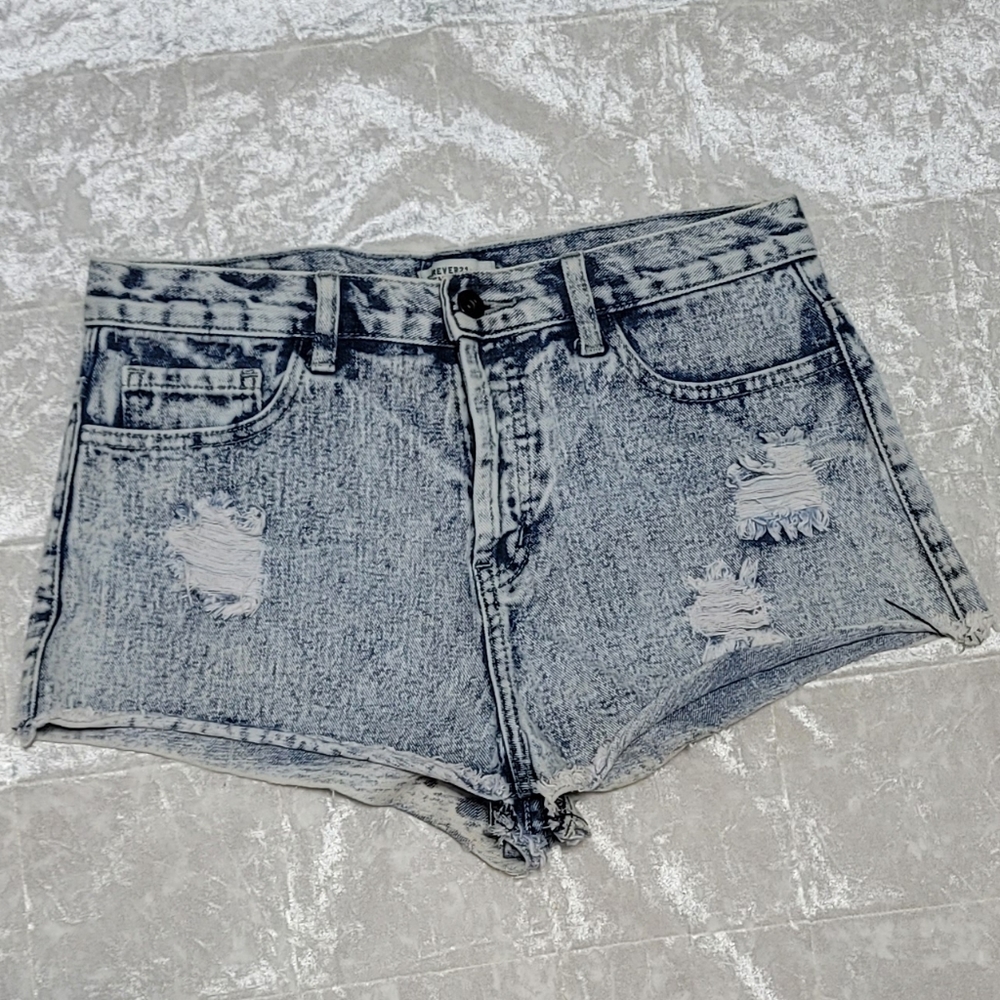 Forever 21 Distressed Jean Shorts - Gray